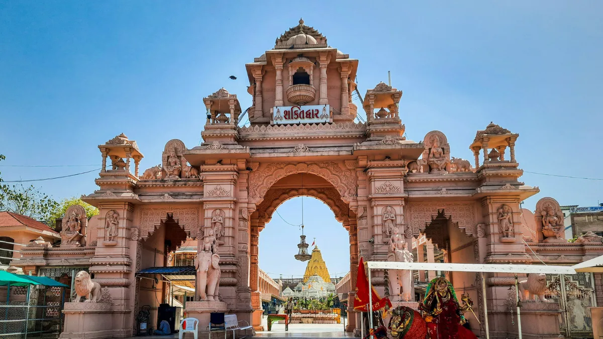 Ambaji Temple Has No Idol… So Why Do Millions Still Visit?