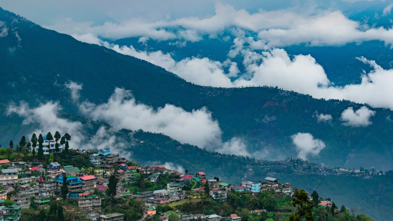 7 Hideen Places Near Darjeeling | Less-Crowded & Peaceful