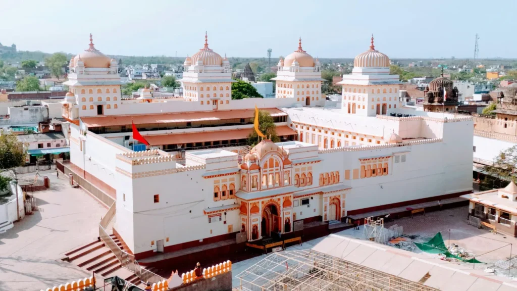 Ram Raja Temple, Orchha, Madhya Pradesh